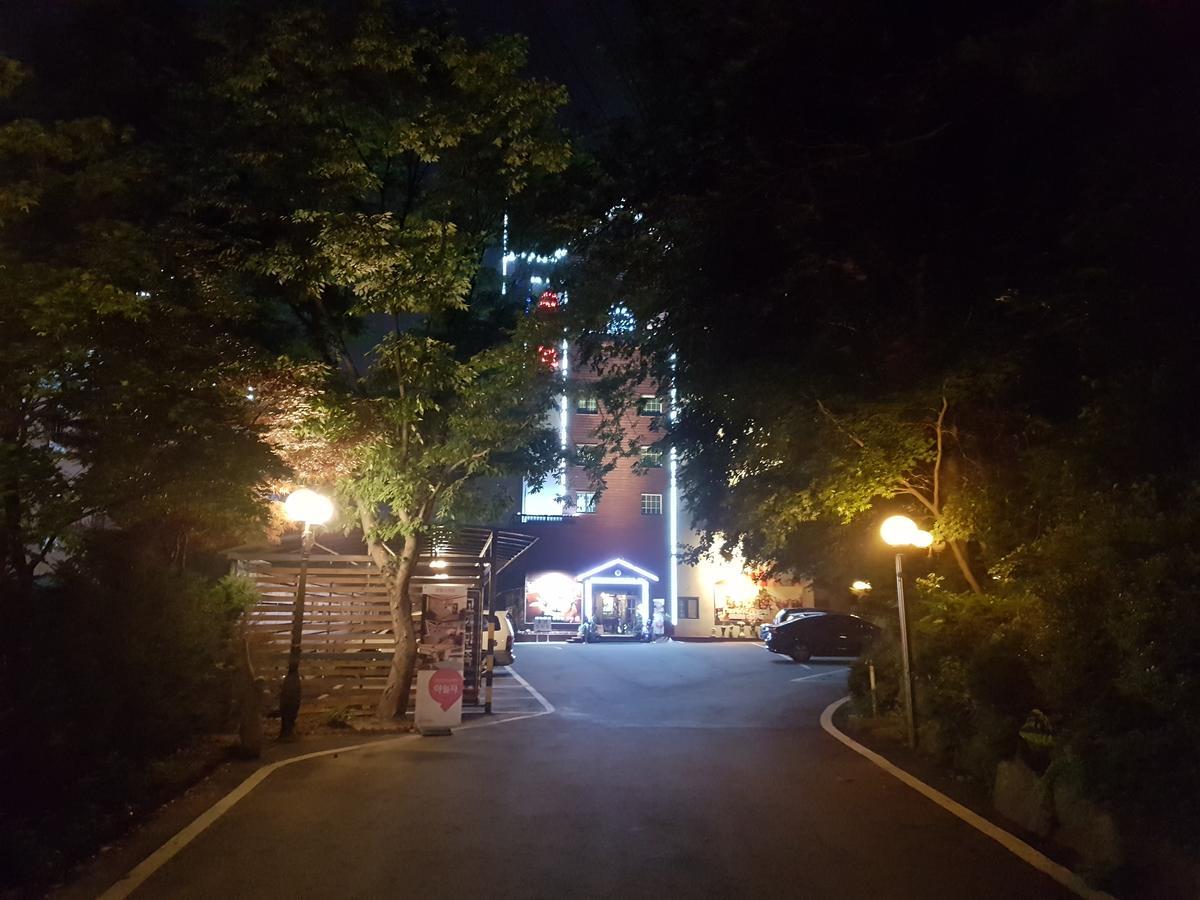 Garden Hotel Uijeongbu Exterior photo